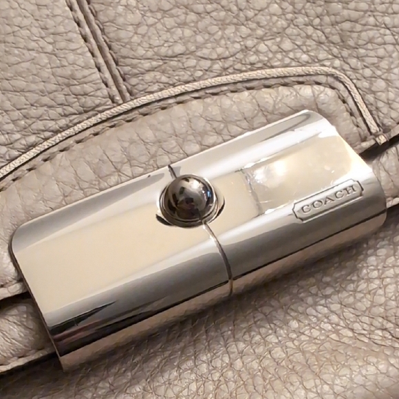 Coach Pearlescant Small Purse - Picture 2 of 7